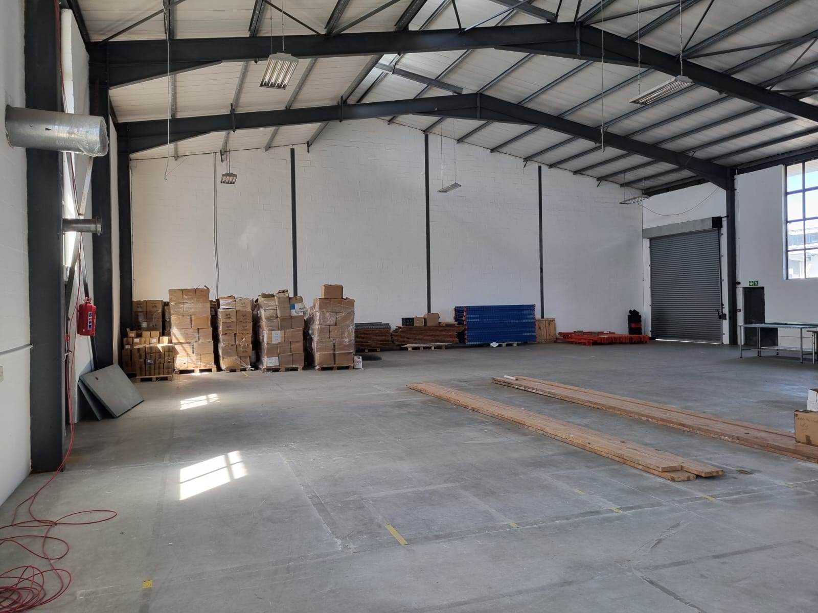 647  m² Industrial space in Capricorn photo number 2