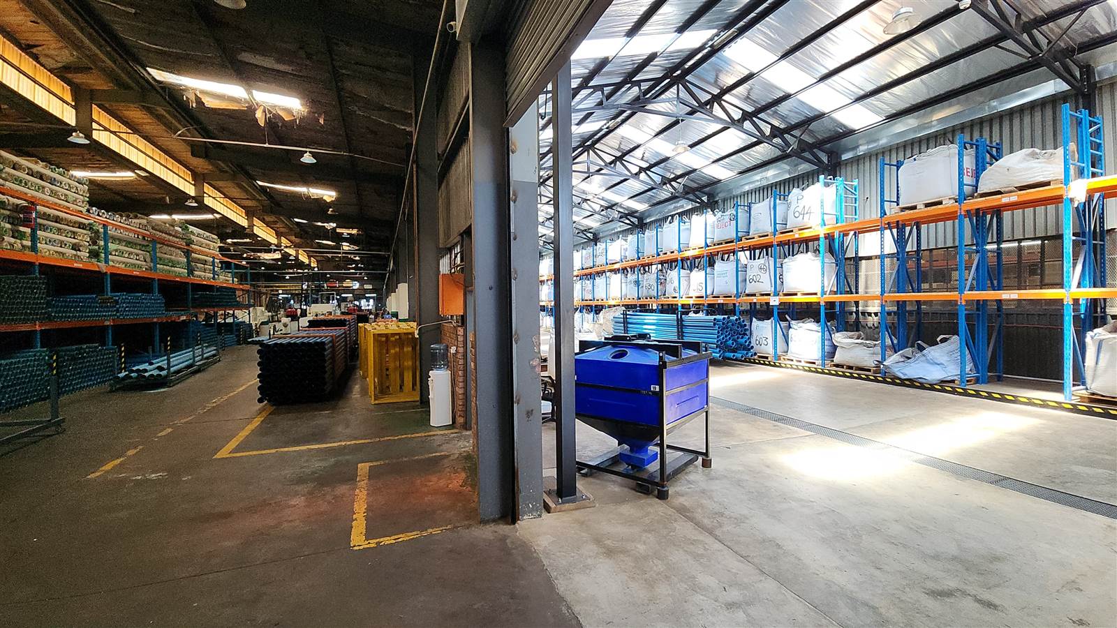 5000  m² Industrial space in Rosslyn photo number 5