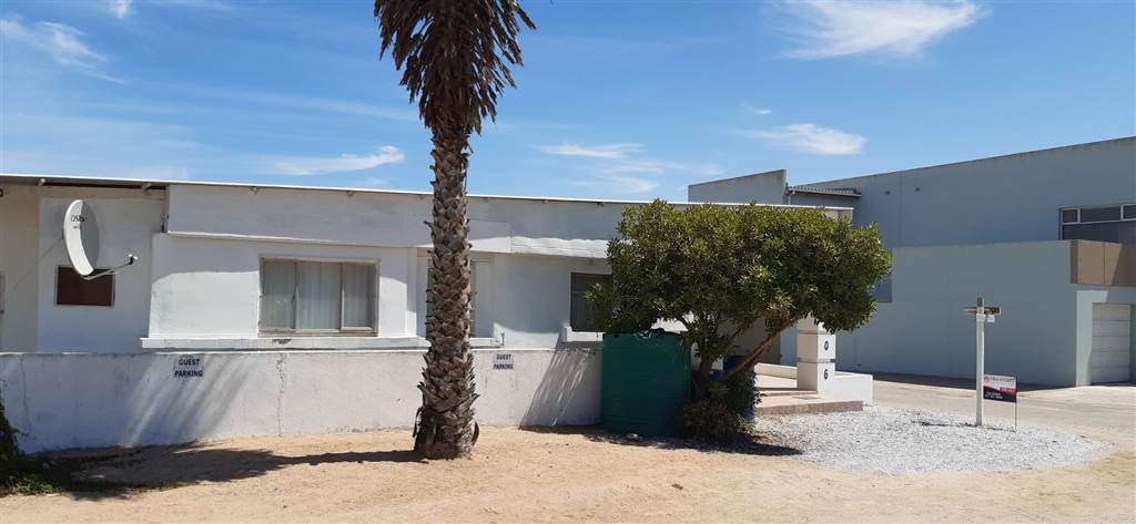 5 Bed House in Port Nolloth photo number 24