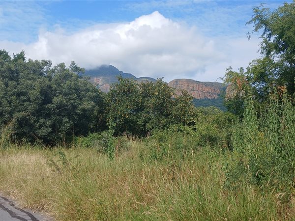 790 m² Land