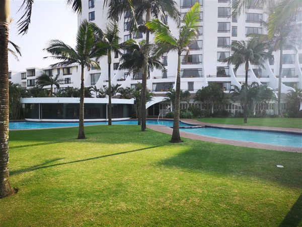 2 Bed Apartment in Umhlanga Rocks