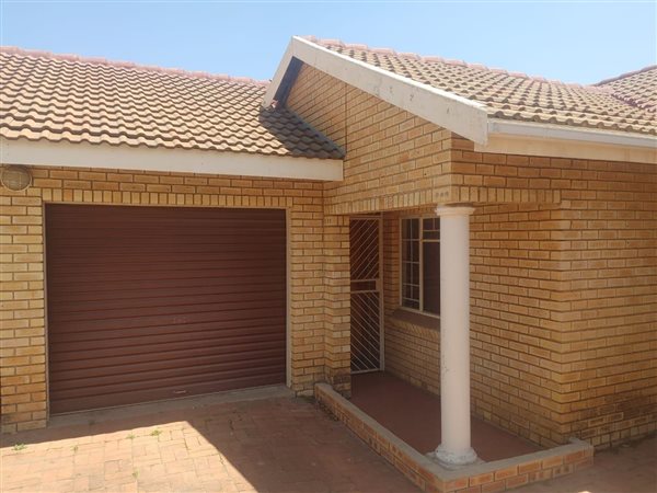 3 Bed Townhouse