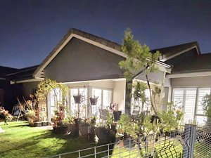 House in Waterkloof Ridge