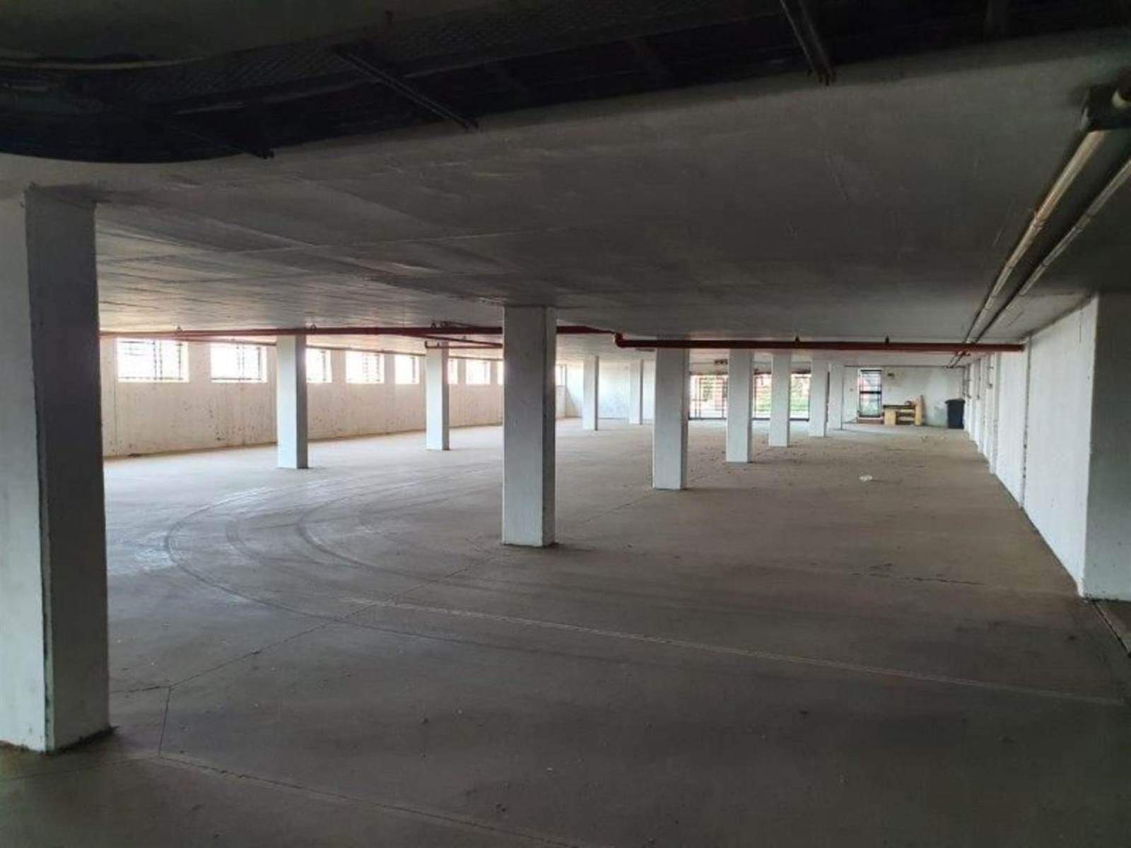 1000  m² Commercial space in Woodmead photo number 7