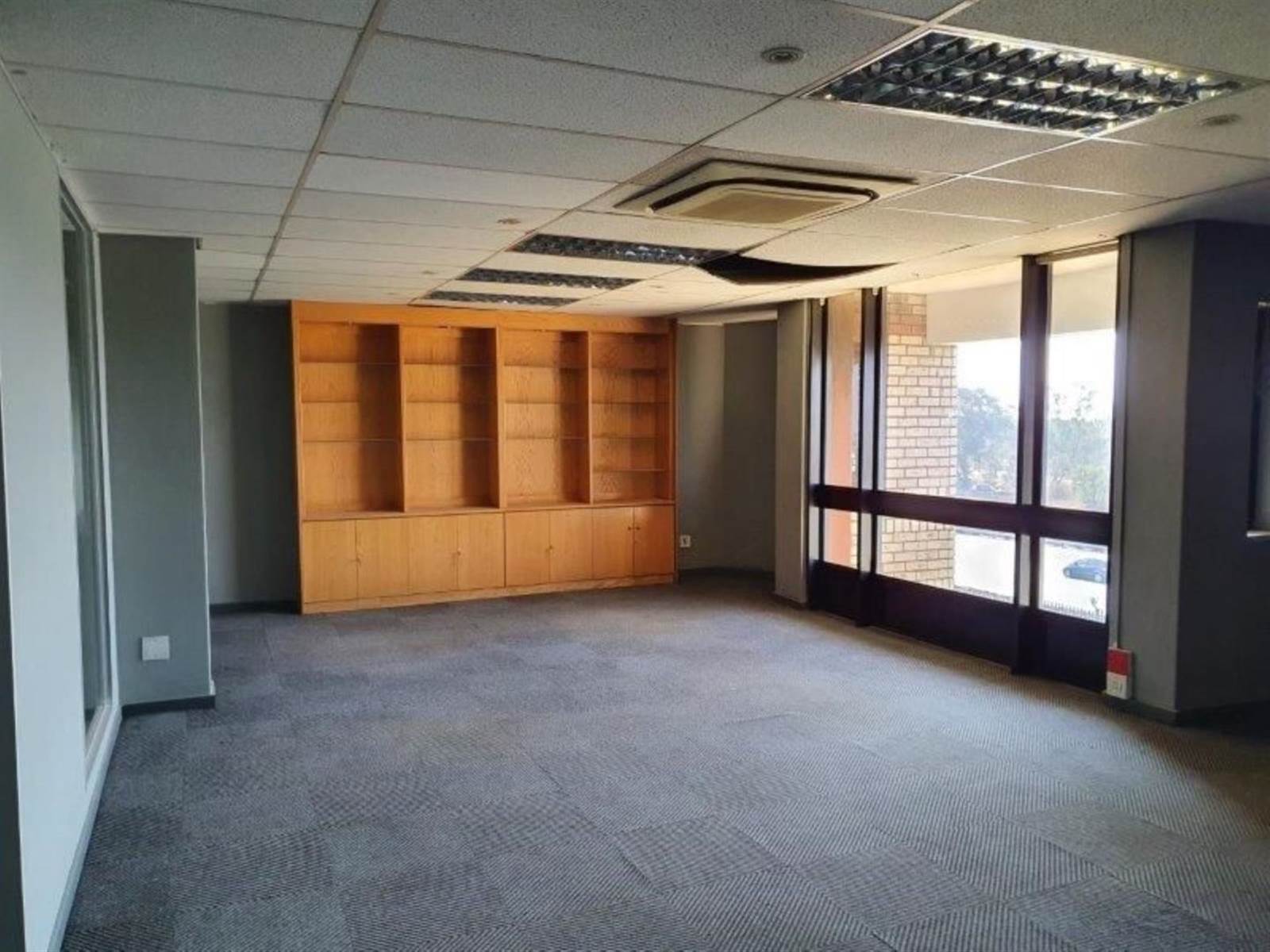 1000  m² Commercial space in Woodmead photo number 6