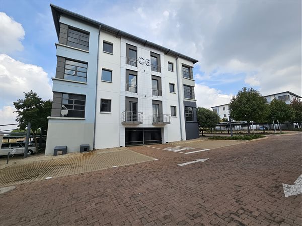 498.600006103516  m² Commercial space in Highveld