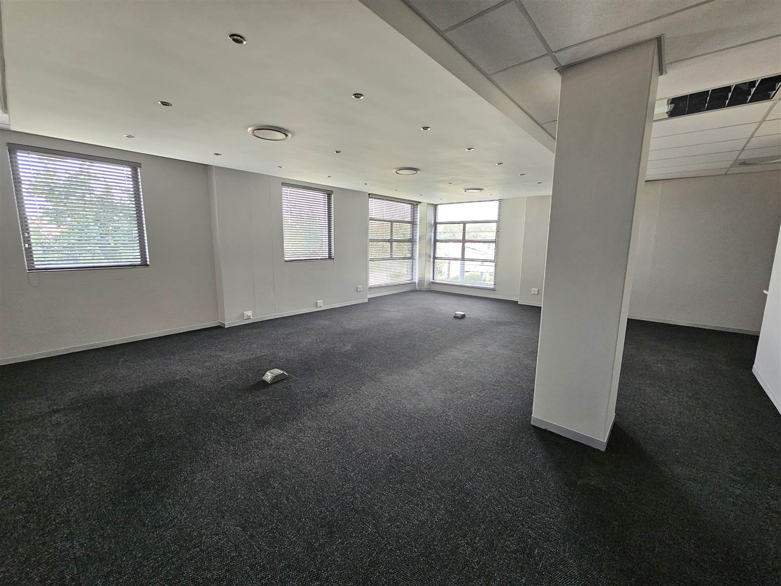 498.6  m² Commercial space in Highveld photo number 10