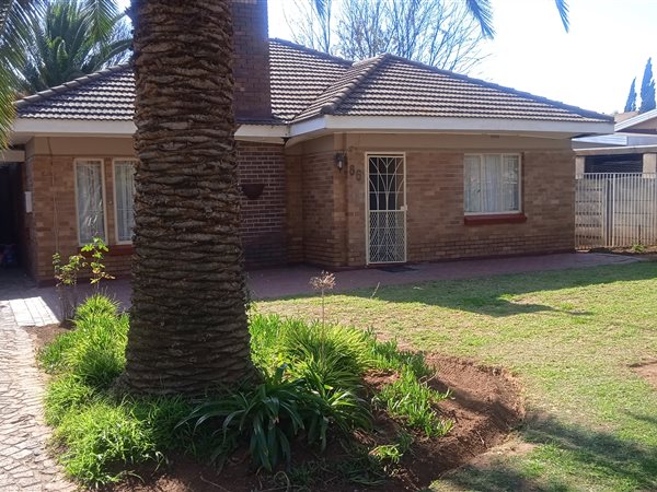 3 Bed House in Three Rivers