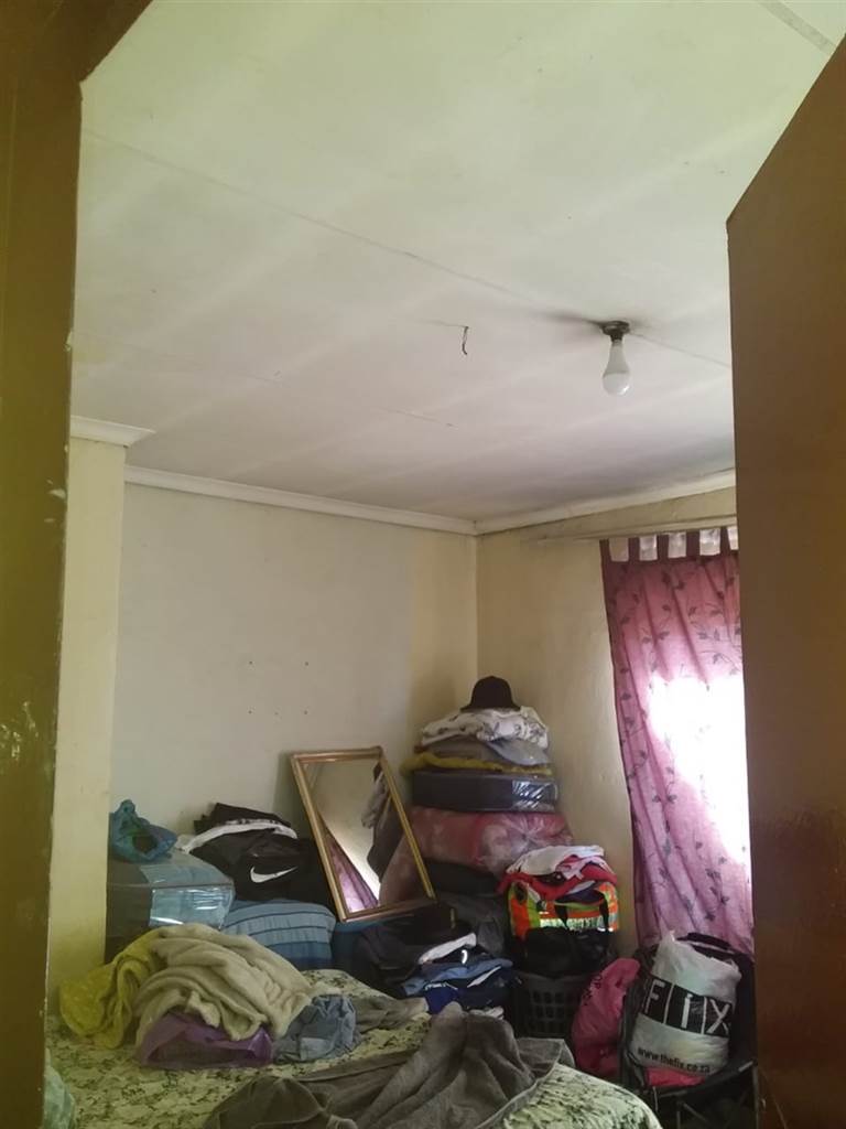 4 Bed House in Atteridgeville photo number 8