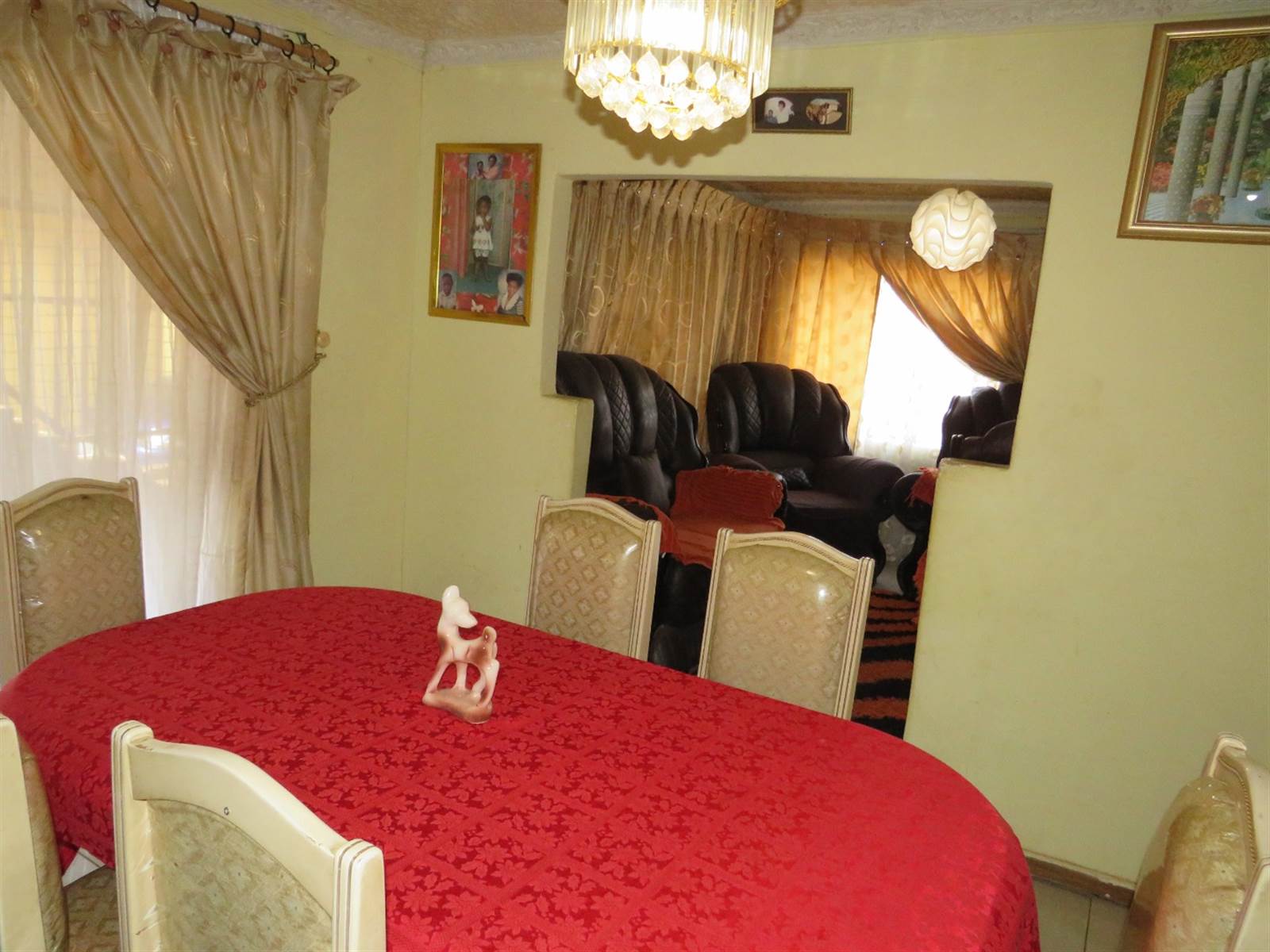 4 Bed House in Mlungisi photo number 16