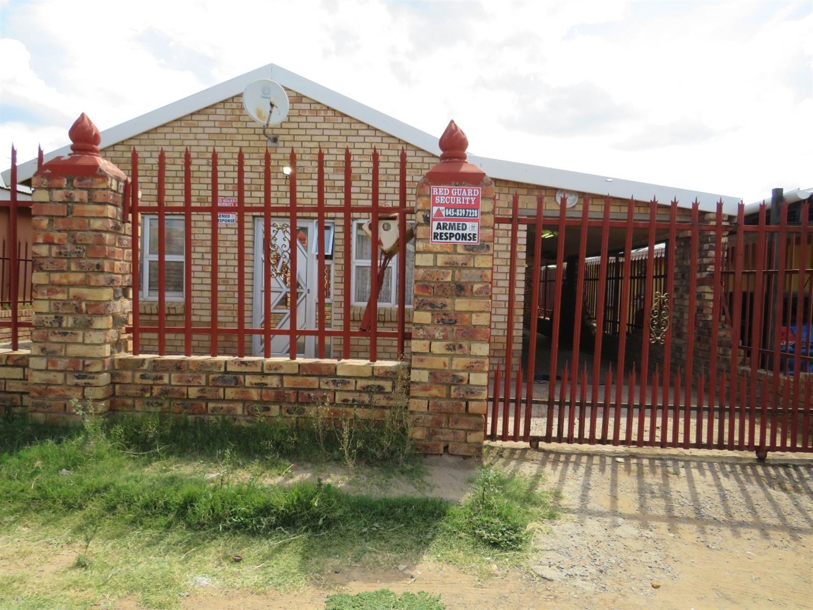 4 Bed House in Mlungisi photo number 20