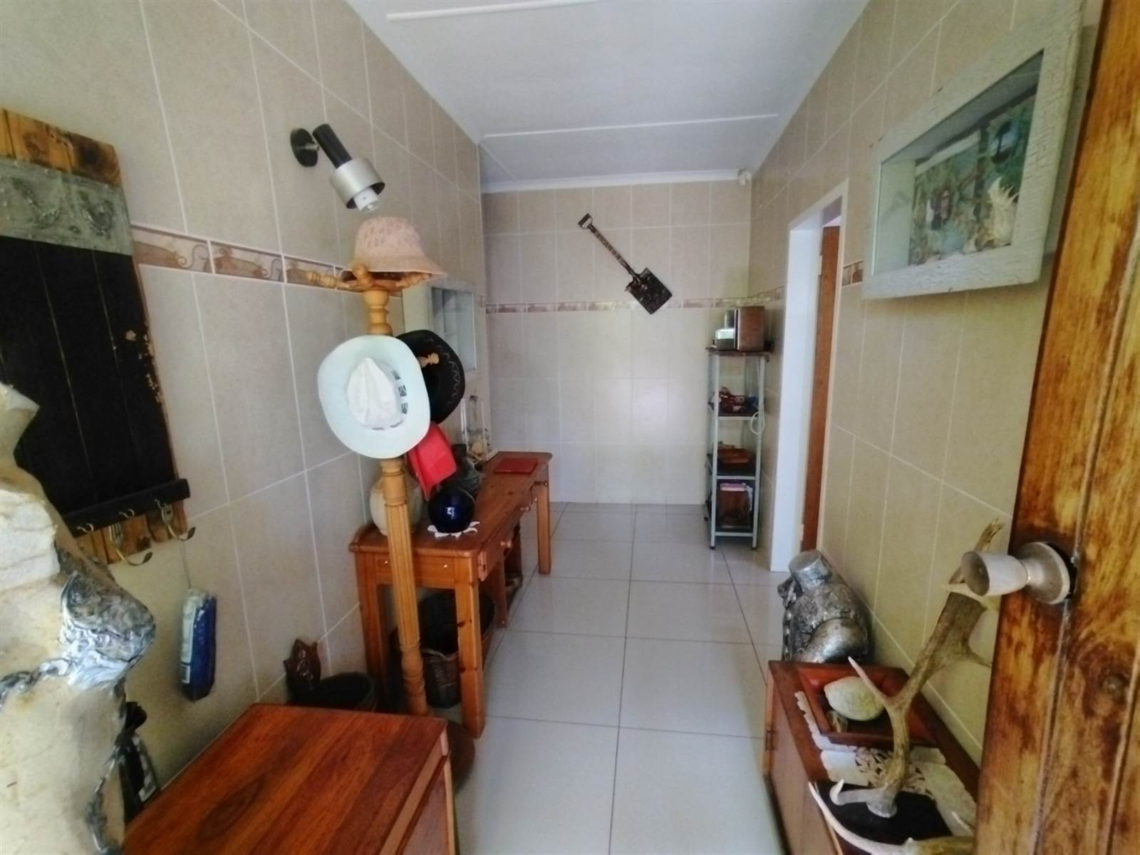 3 Bed House in Greenhills photo number 4