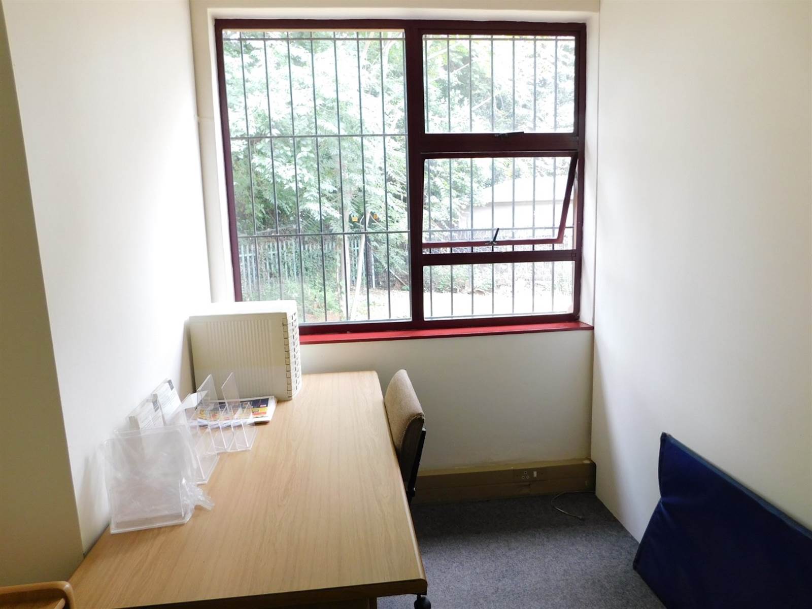 400  m² Office Space in Randburg Central photo number 12