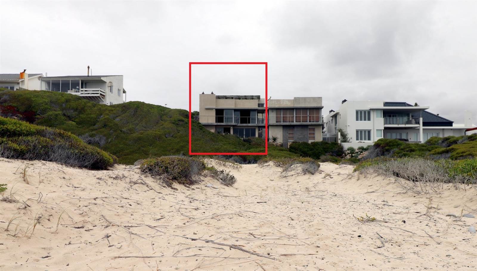 9 Bed House in Arniston photo number 2