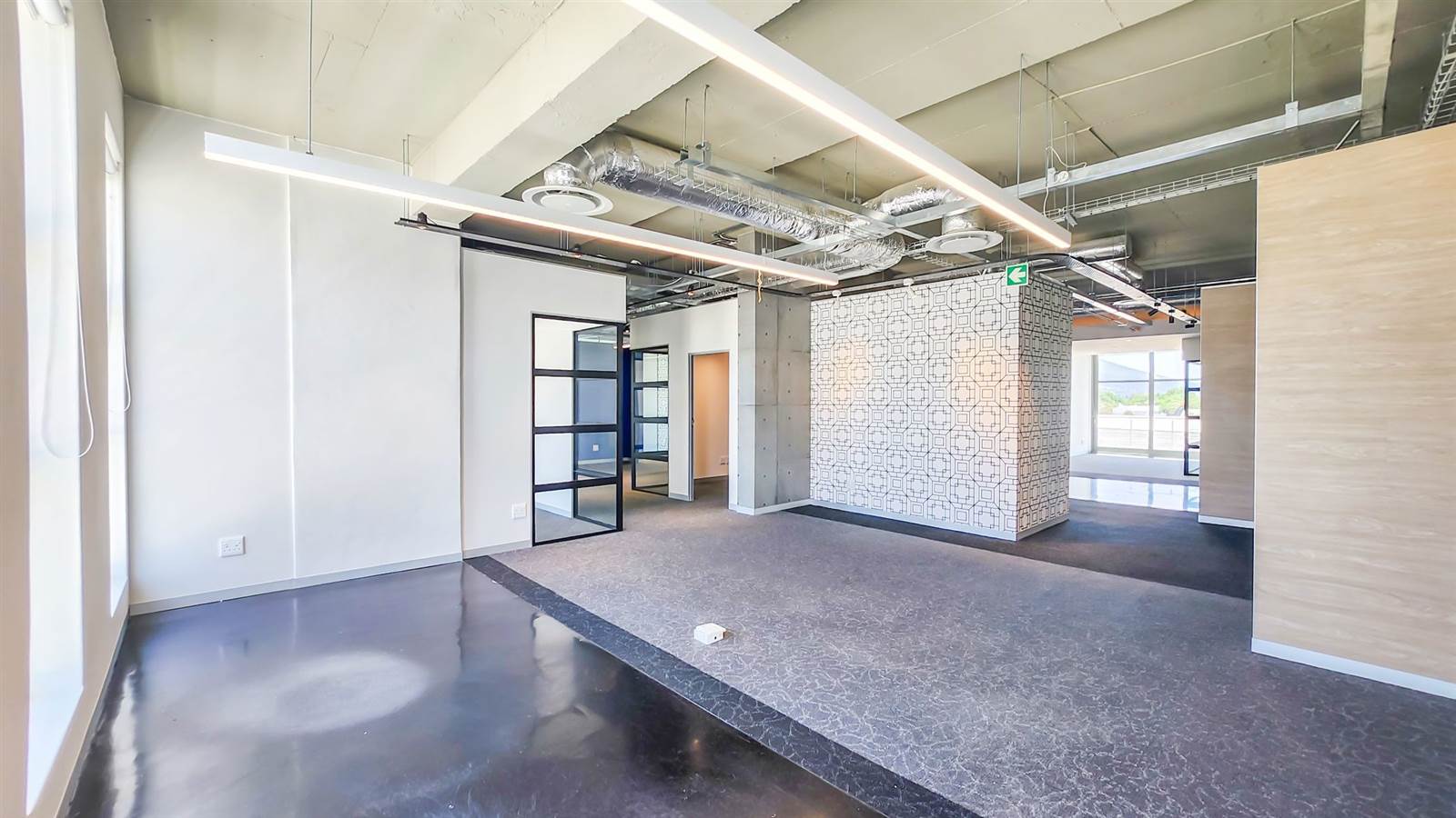 566  m² Office Space in Paarl photo number 26