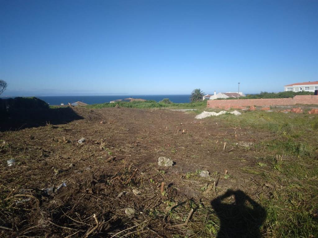 714 m² Land available in St Francis Bay photo number 3