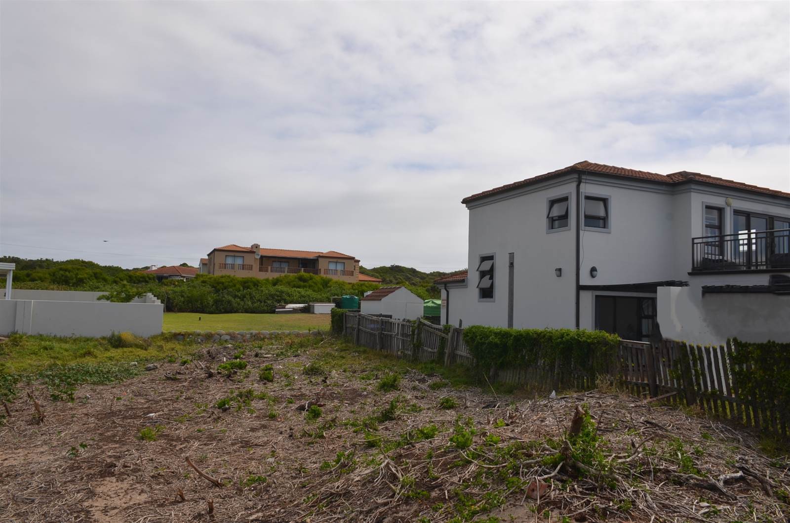 714 m² Land available in St Francis Bay photo number 6