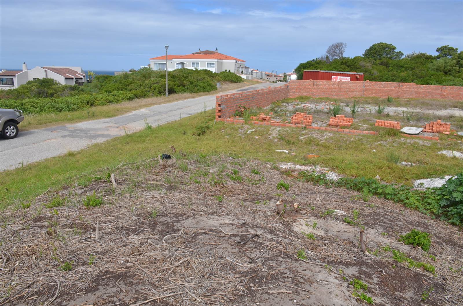 714 m² Land available in St Francis Bay photo number 8