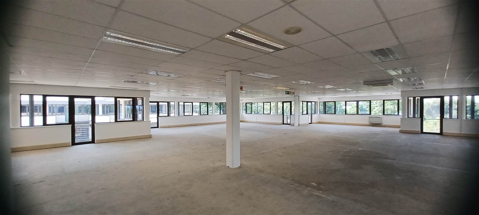 929  m² Commercial space in Illovo photo number 10