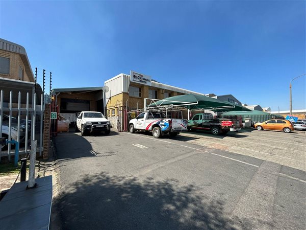 1 513  m² Industrial space