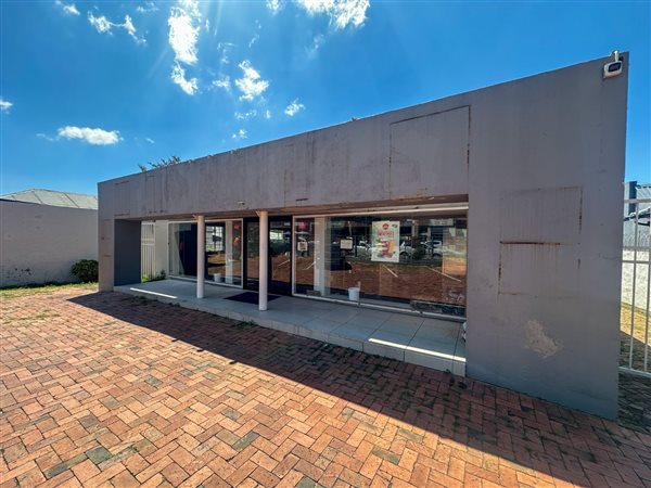 200  m² Commercial space in Greenside