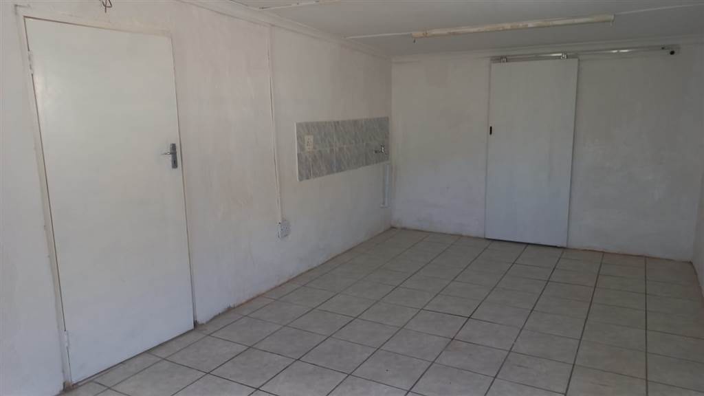 90  m² Commercial space in Hillcrest photo number 10