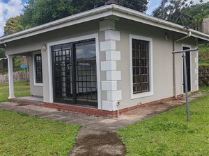 Garden Cottage in Caversham Glen