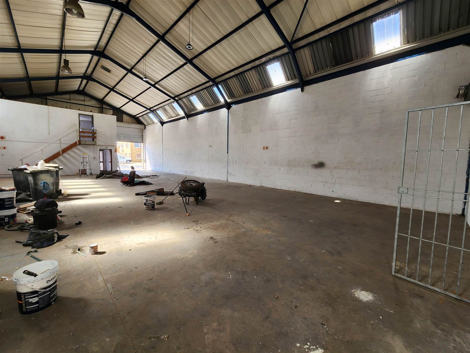 350  m² Industrial space in Bellville Central photo number 11