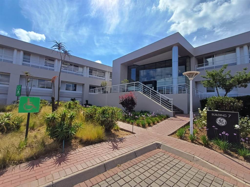 1609.3  m² Commercial space in Woodmead photo number 6