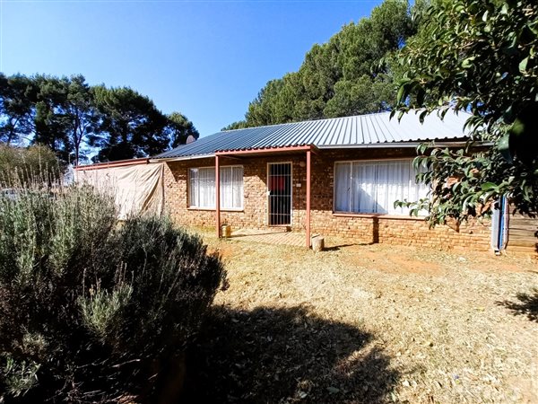 4 ha Smallholding