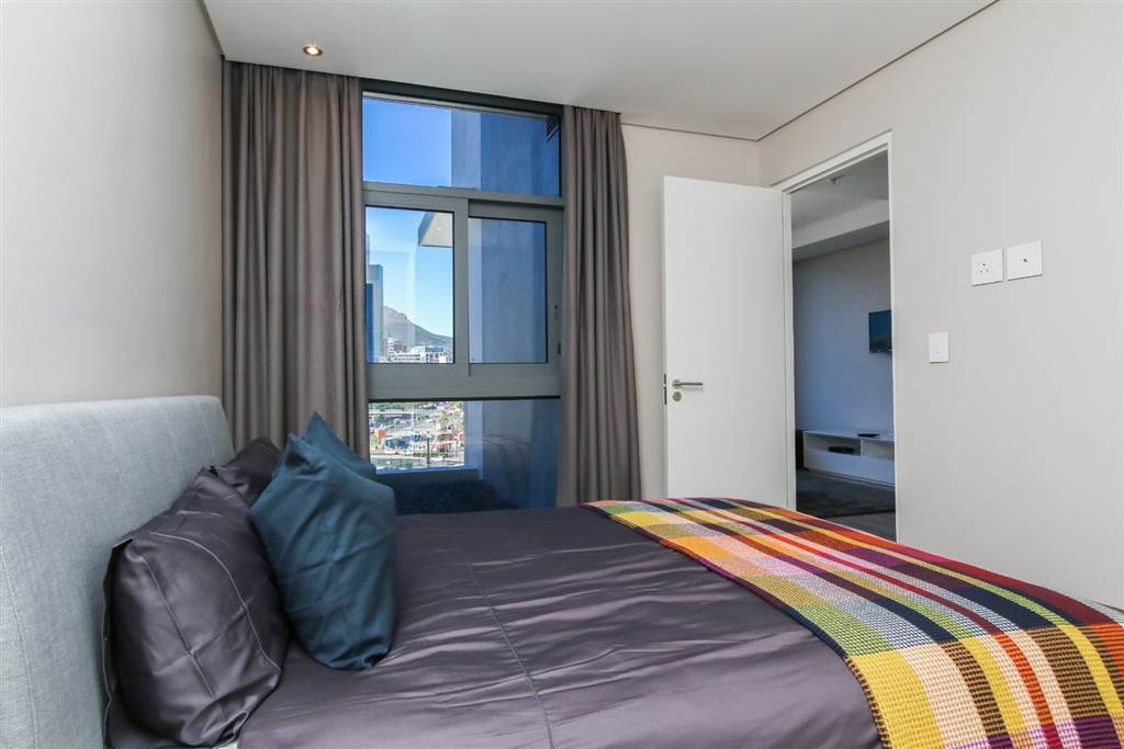 1 Bed Apartment in Foreshore photo number 10