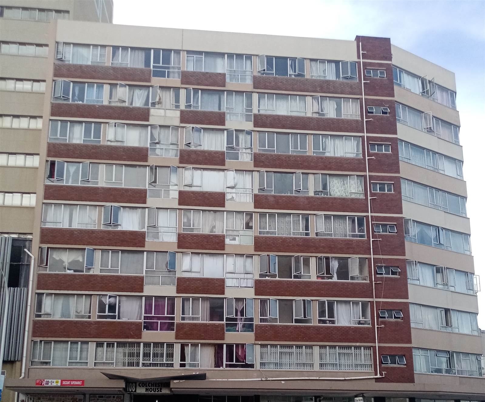 2 Bed Apartment in Durban CBD photo number 24
