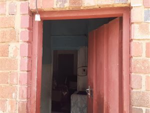 2 Bed House in Saulsville