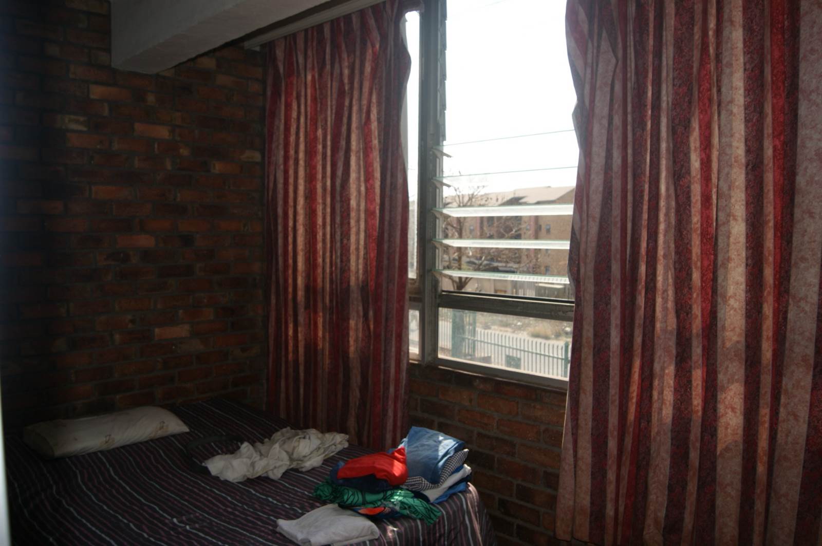 2 Bed Apartment in Proclamation Hill photo number 6