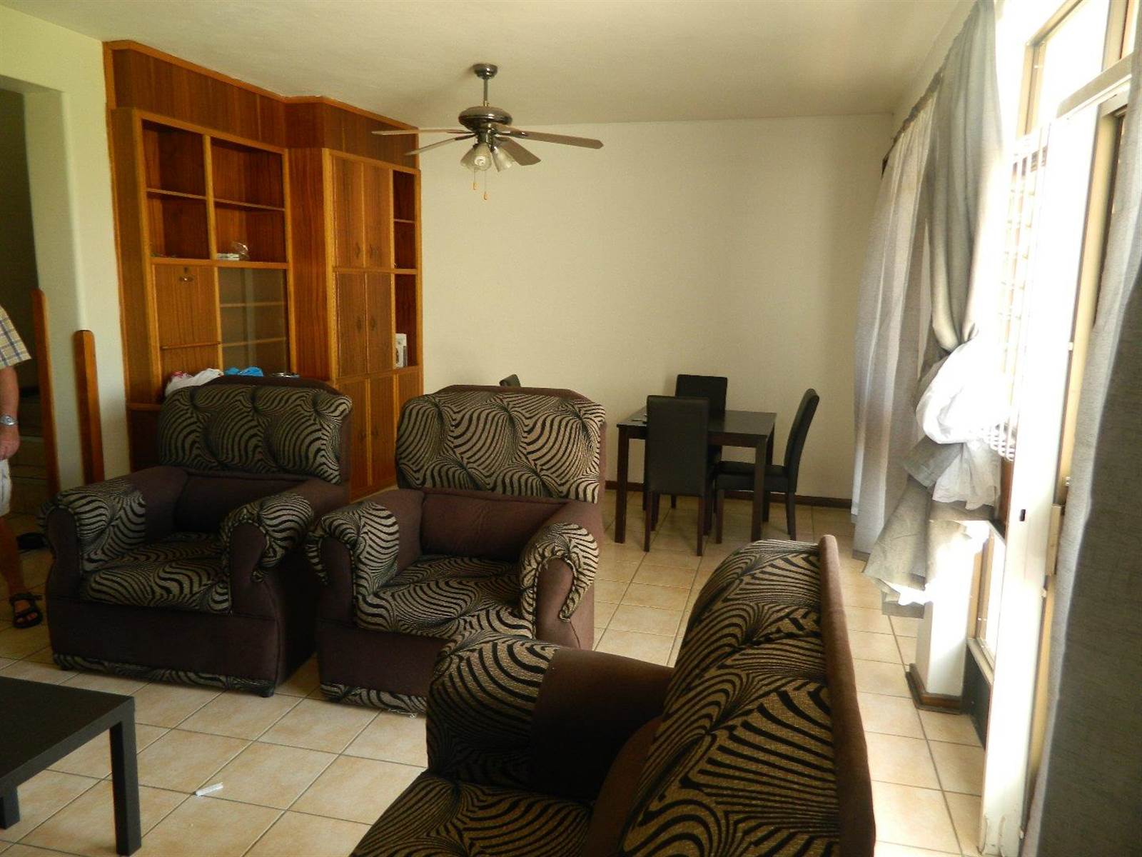 3 Bed Apartment in Middelpos photo number 5