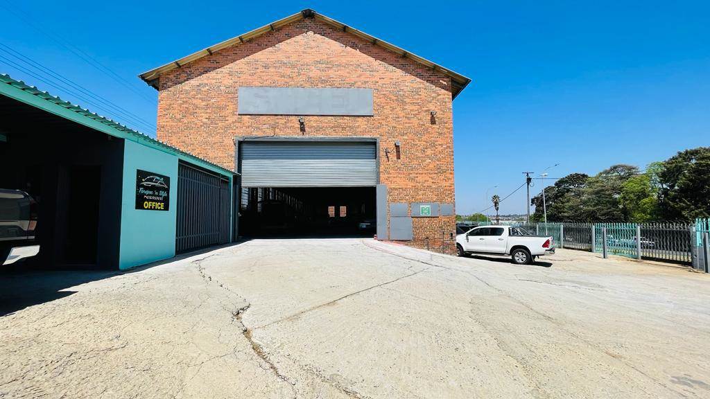 864  m² Industrial space in Roodepoort Central photo number 18