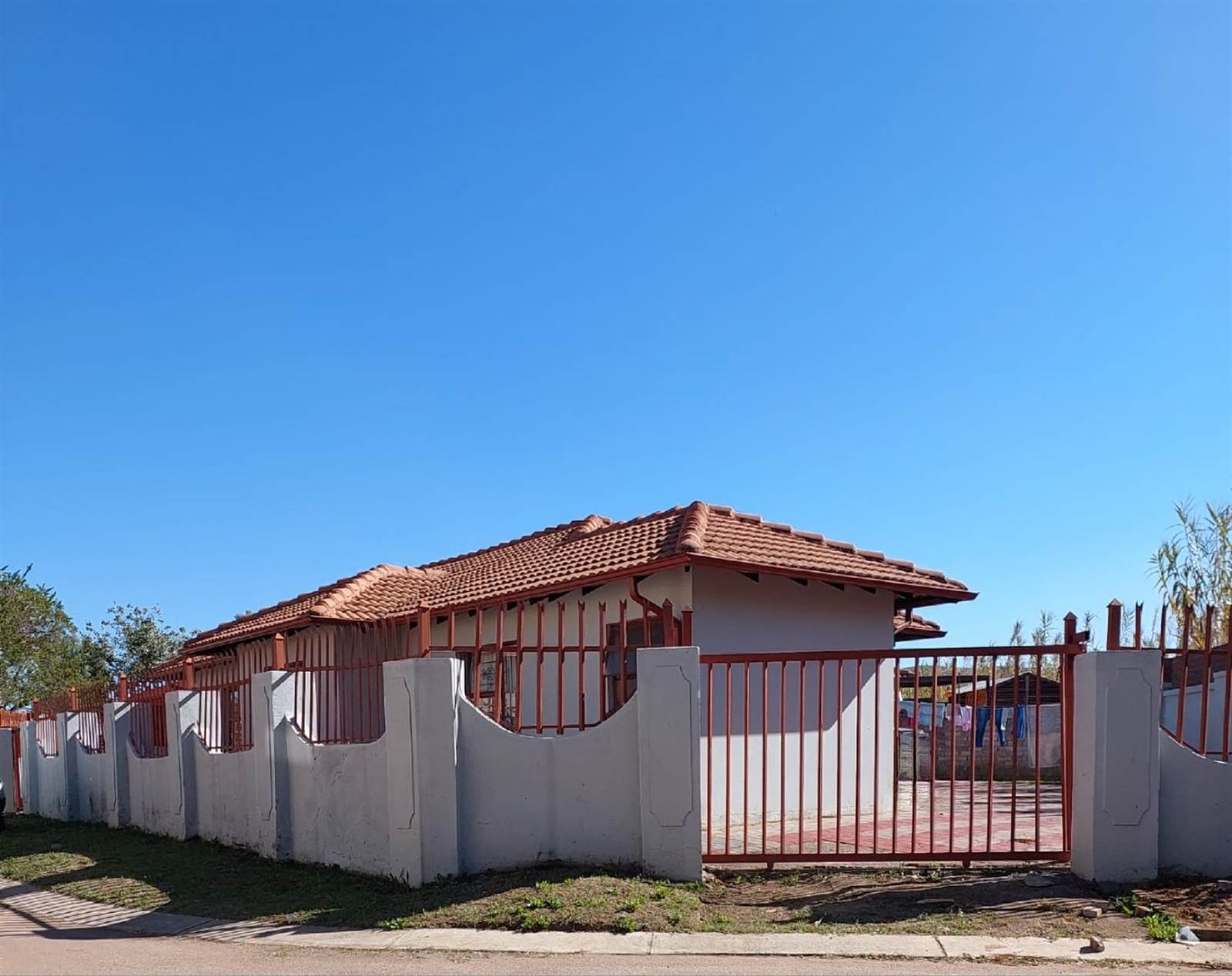 3 Bed House in Booysens photo number 19