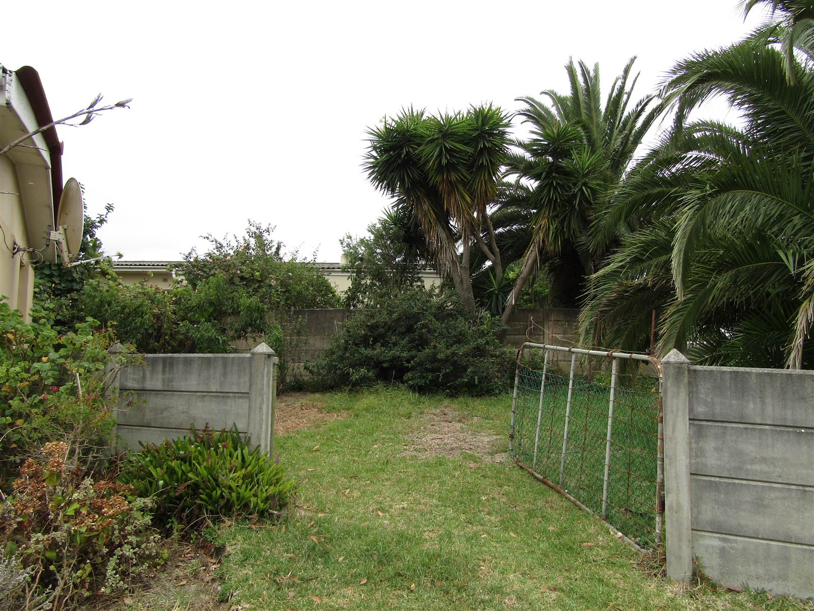 3 Bed House in Humansdorp photo number 17