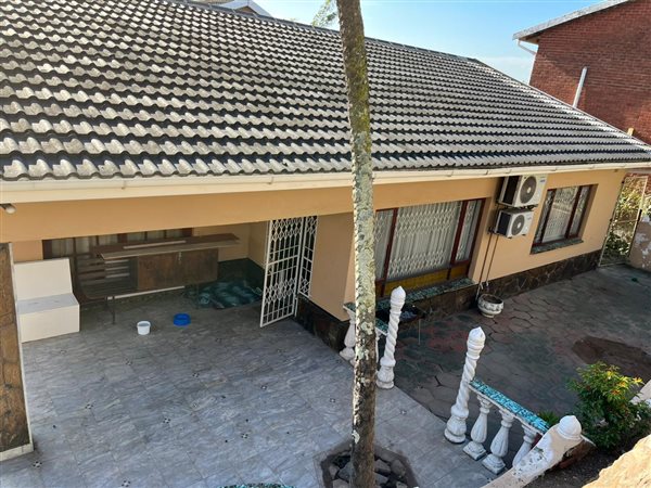 3 Bed House in Kharwastan