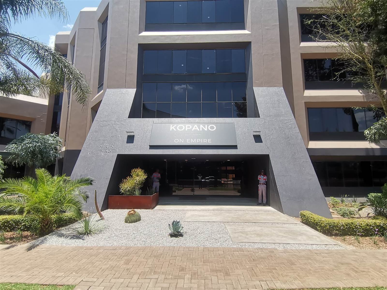 129  m² Commercial space in Parktown photo number 17