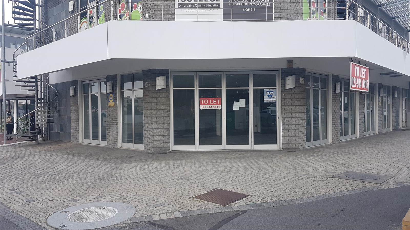 351  m² Commercial space in Bellville Central photo number 1