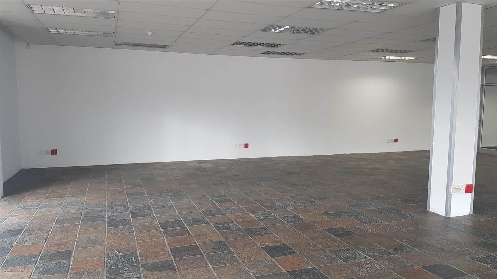 351  m² Commercial space in Bellville Central photo number 4