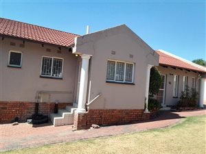 3 Bed House in Birch Acres