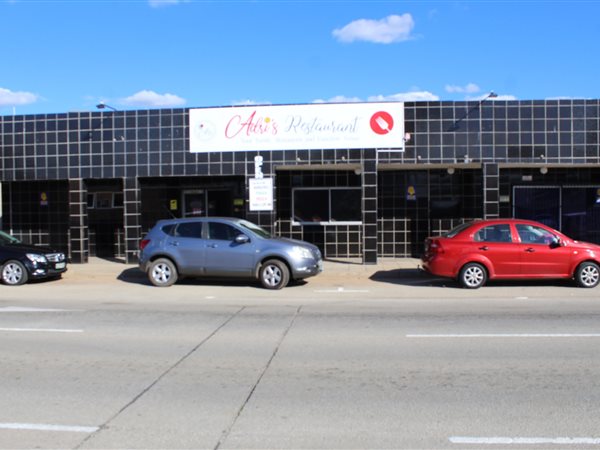 376 m² Commercial space 376 m² Commercial space
