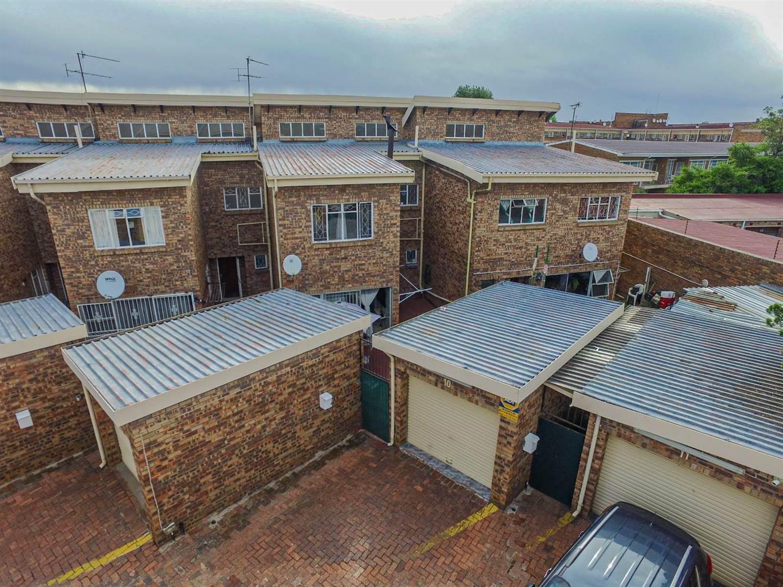 3 Bed Townhouse in Benoni CBD photo number 27
