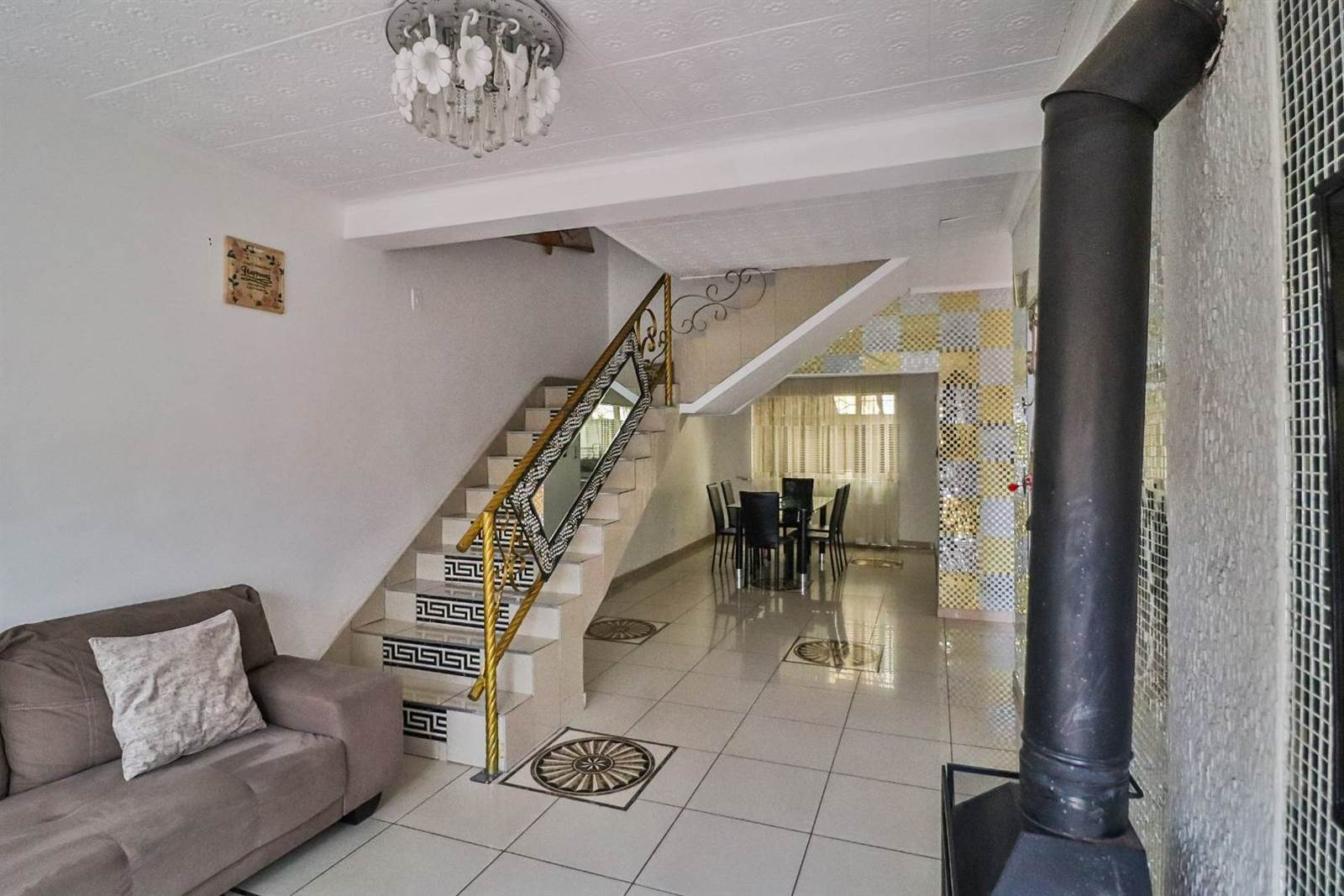 3 Bed Townhouse in Benoni CBD photo number 5