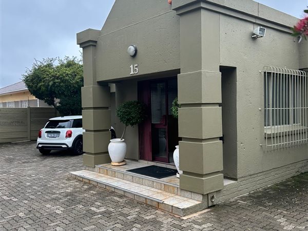 15  m² Commercial space in Edenvale