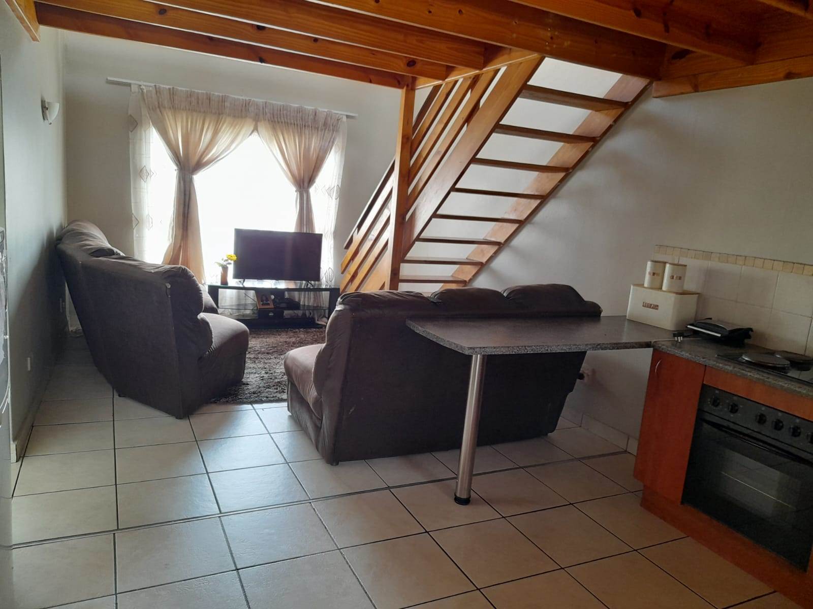 1 Bed Flat in Kleinfontein photo number 6