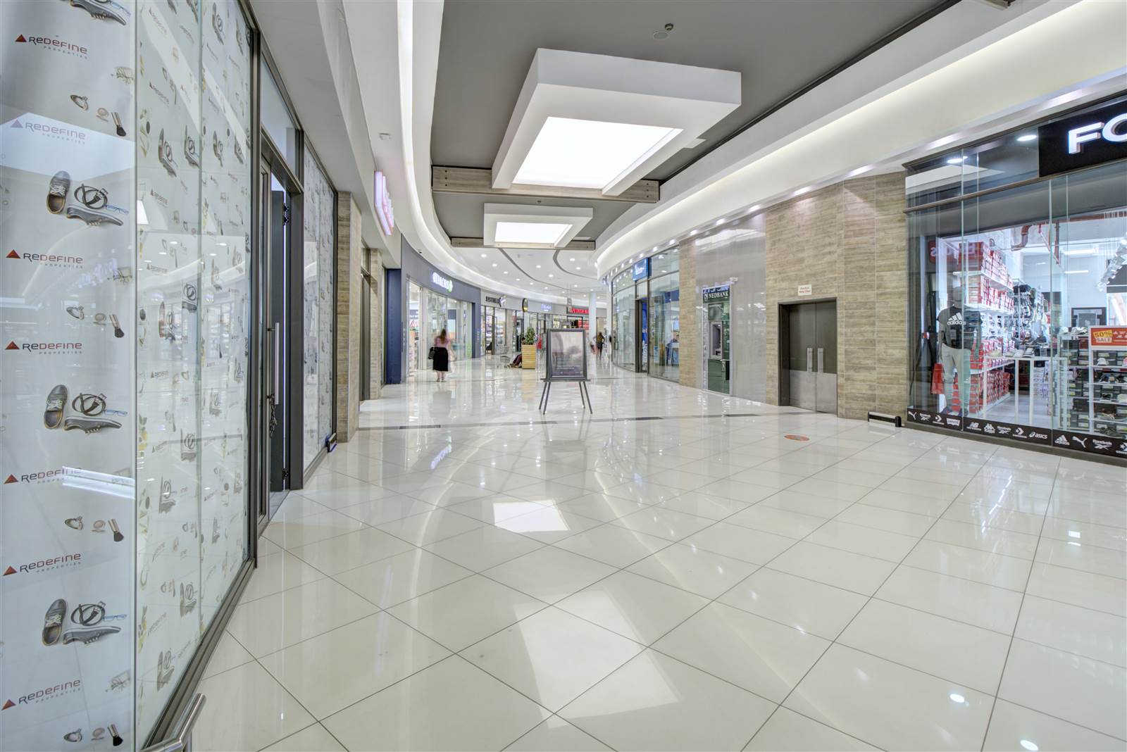 81  m² Retail Space in Kyalami photo number 5