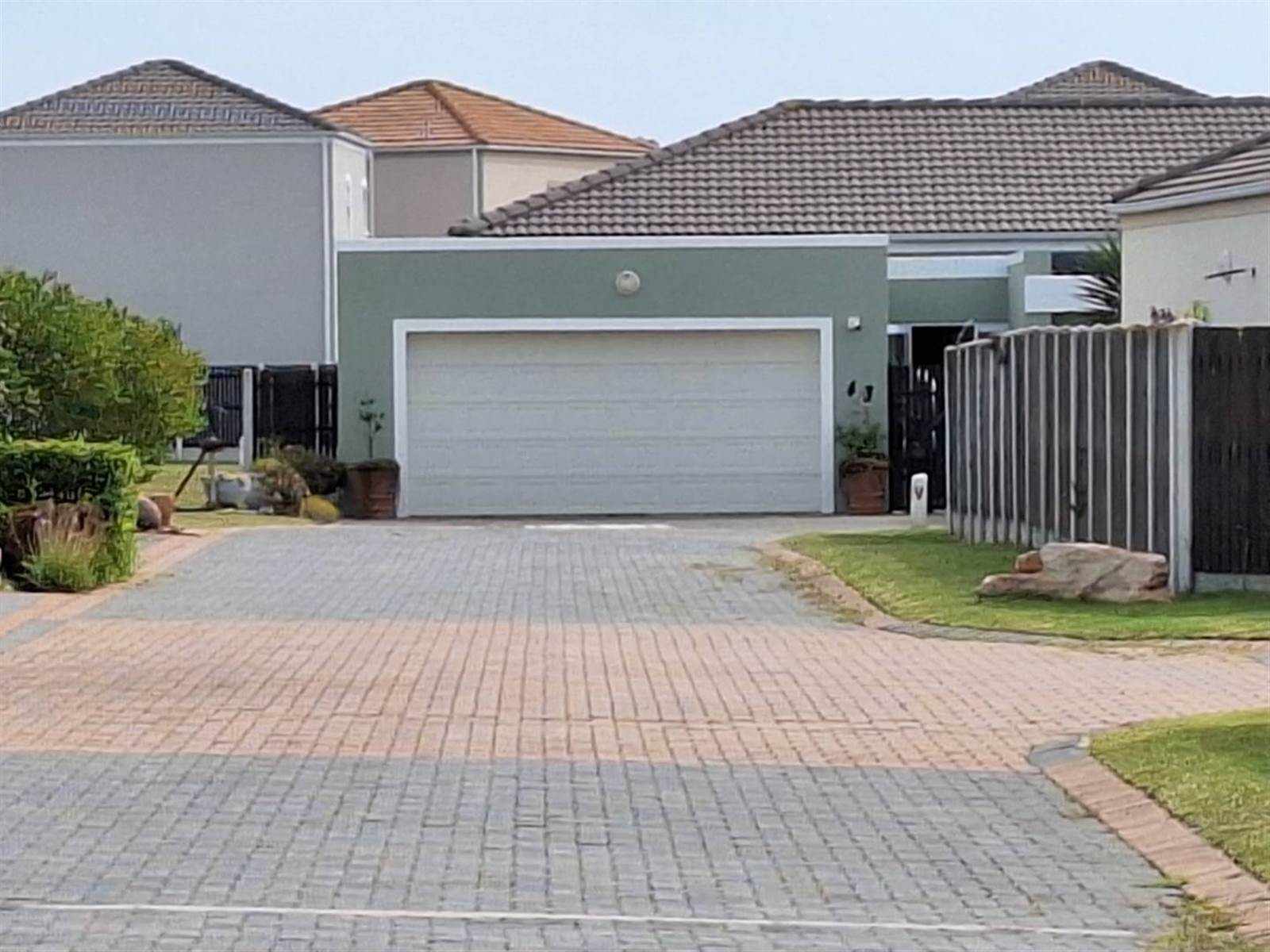 4 Bed House in Parsons Vlei photo number 9